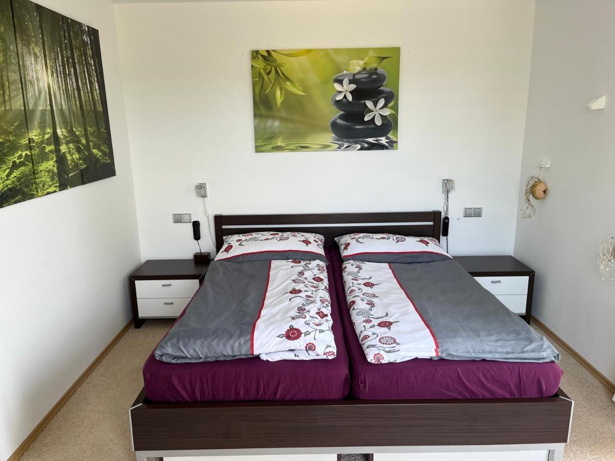 Apartman S Wellness Sluzbami Cercany Luaran gambar