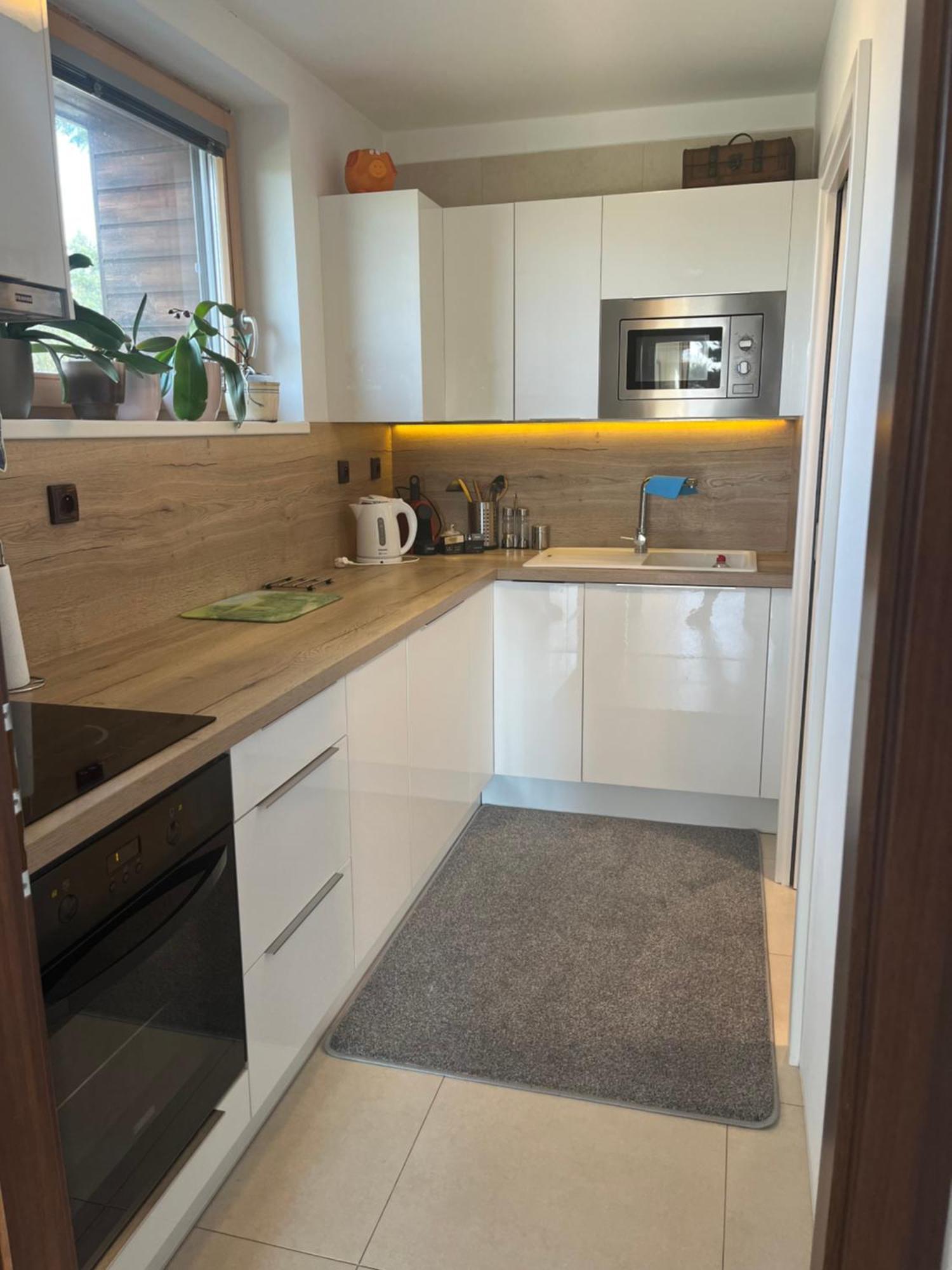 Apartman S Wellness Sluzbami Cercany Luaran gambar