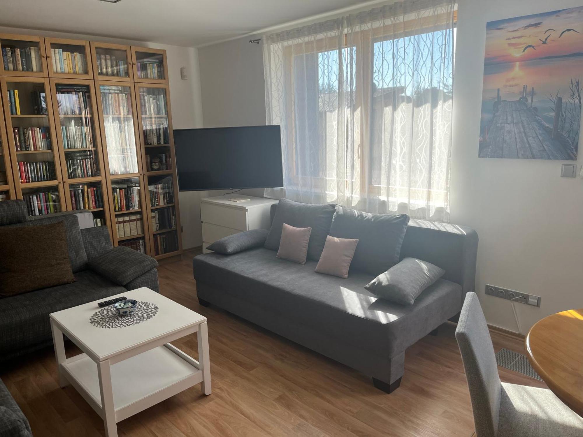 Apartman S Wellness Sluzbami Cercany Luaran gambar